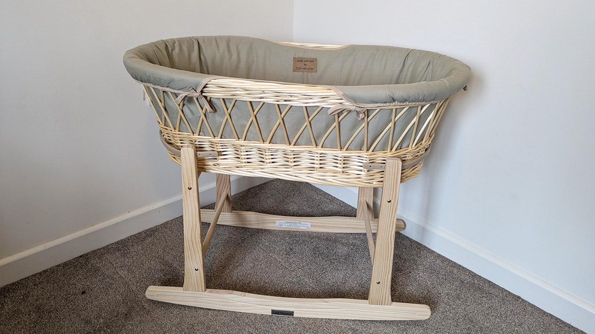 Baby Nest Lounger Clair De Lune Dimple White Wicker Moses Basket