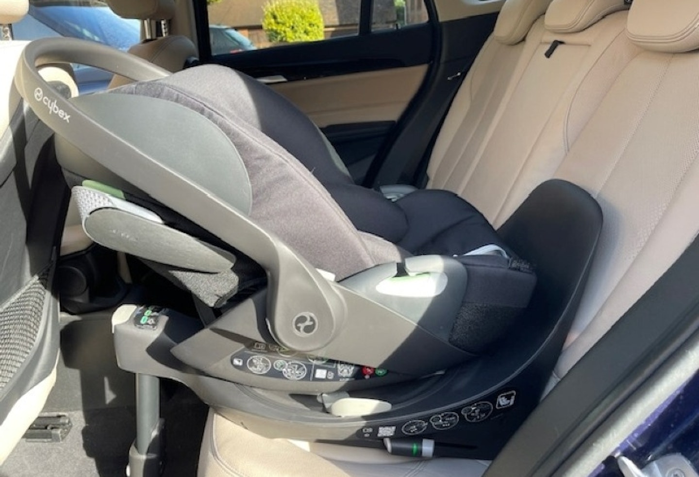 CYBEX Cloud T i-Size Rotating Baby Car Seat fitted into the back car seat