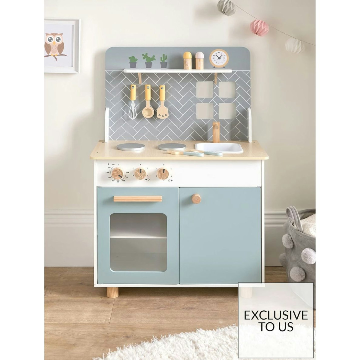 VERY Black Friday Deals - Acorn Floor Standing Wooden Kitchen