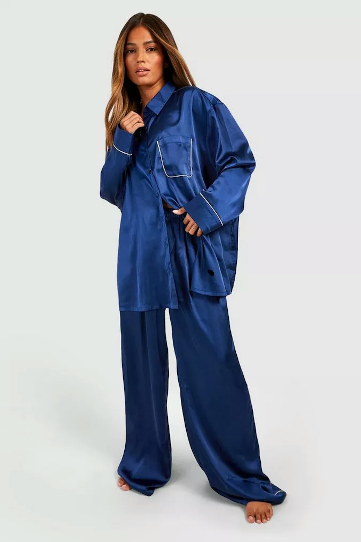 BOOHOO OVERSIZED PIPE DETAIL PJ SET