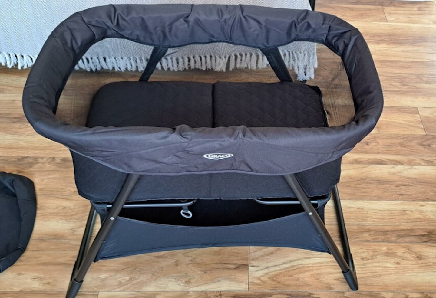 Graco side-by-side bedtime bassinet