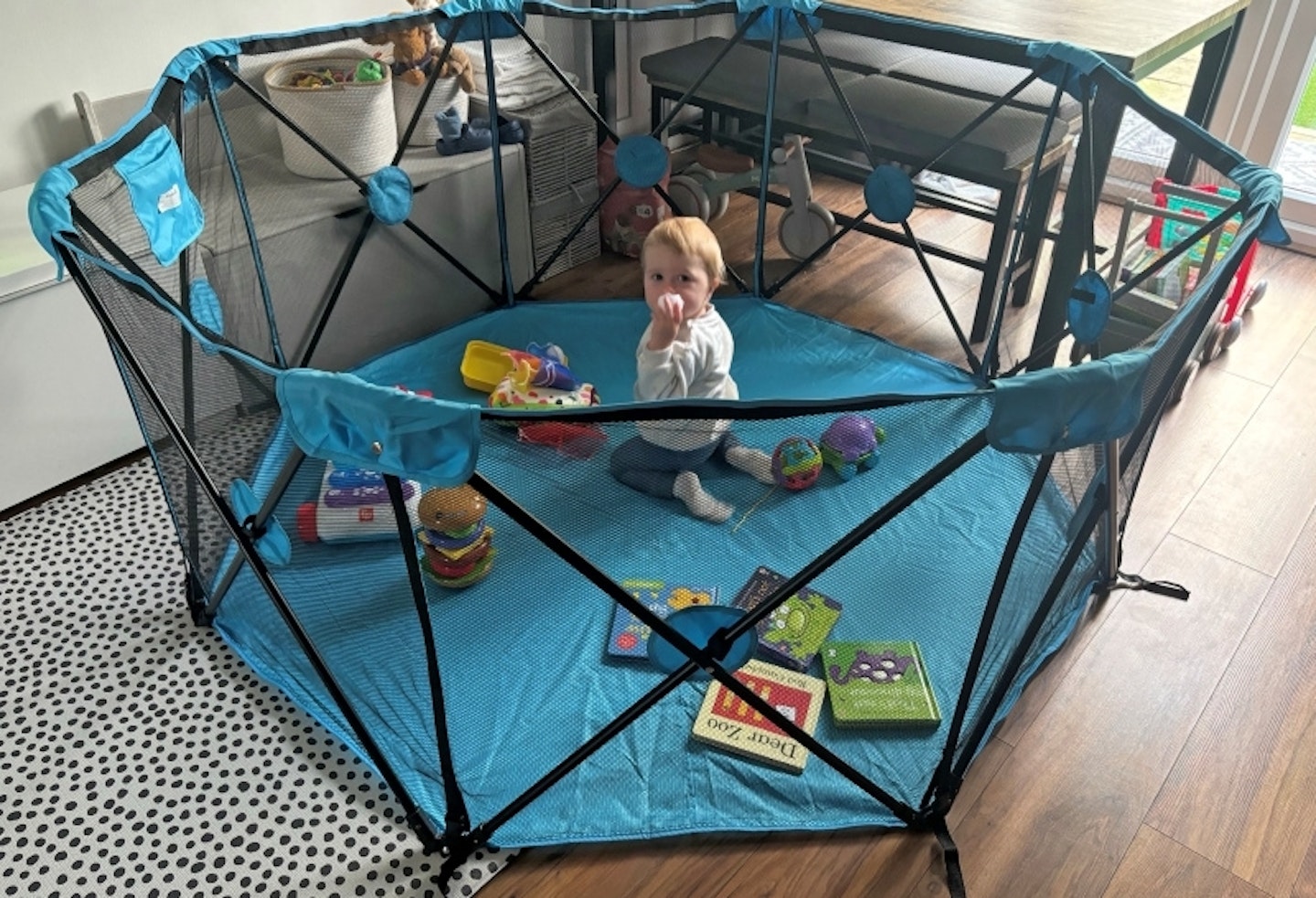 Hadwin 8 Panel Foldable and Portable Baby Playpen