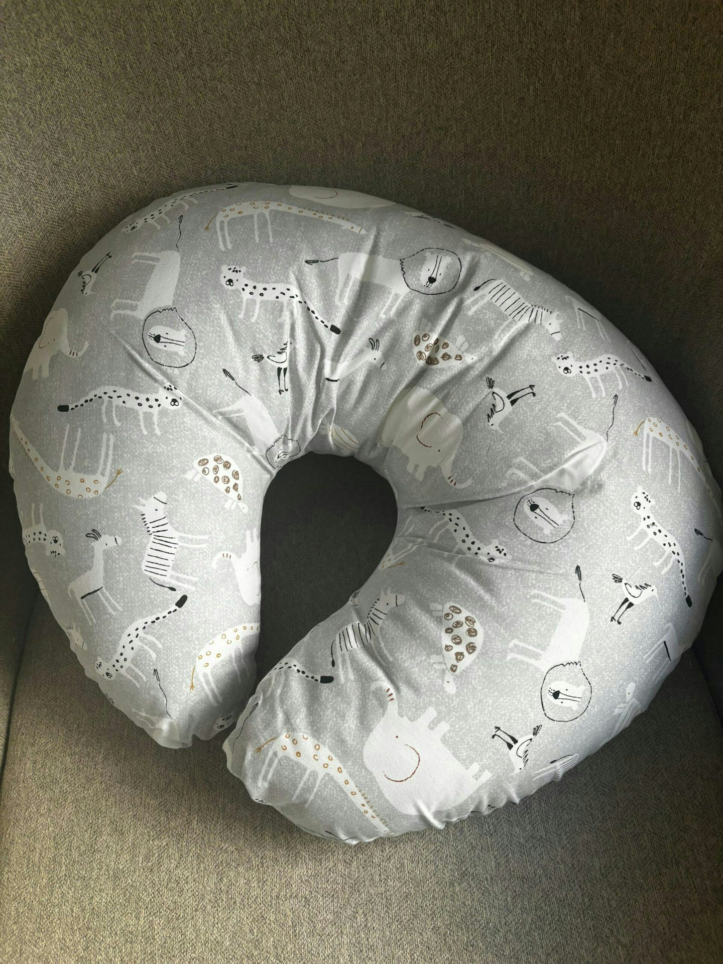 Nursing pillow