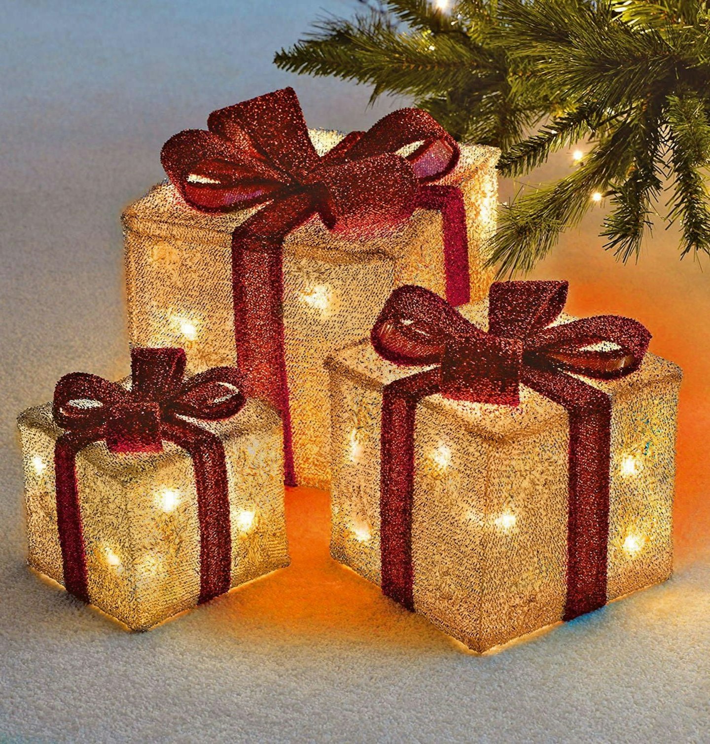 Sentik Set of 3 LED Light Up Decorative Coloured Christmas Parcel Set