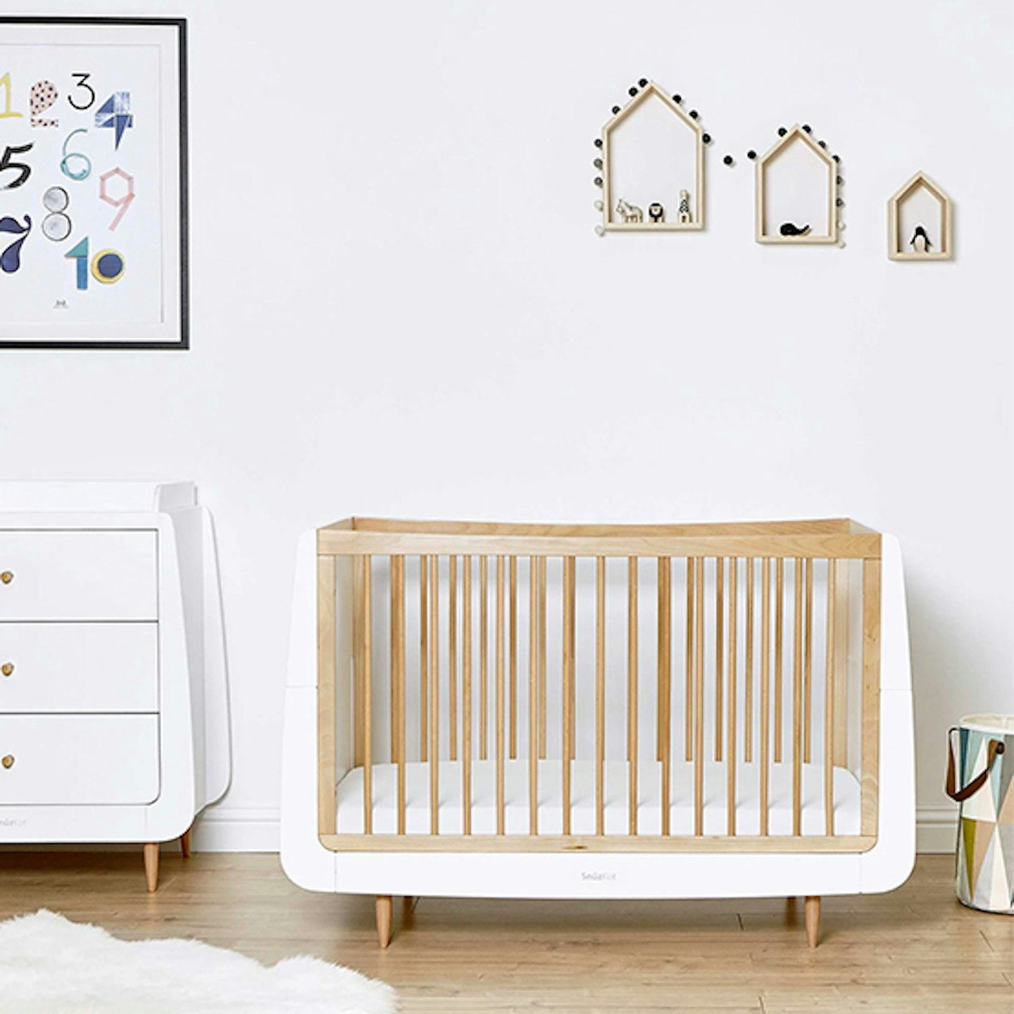 SnuzKot Skandi Cotbed in baby nursery