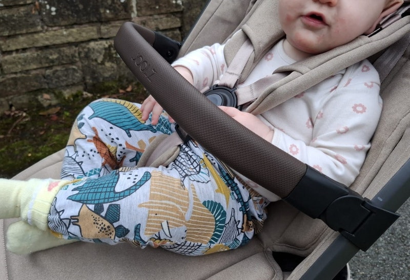 baby in the Joolz Aer2