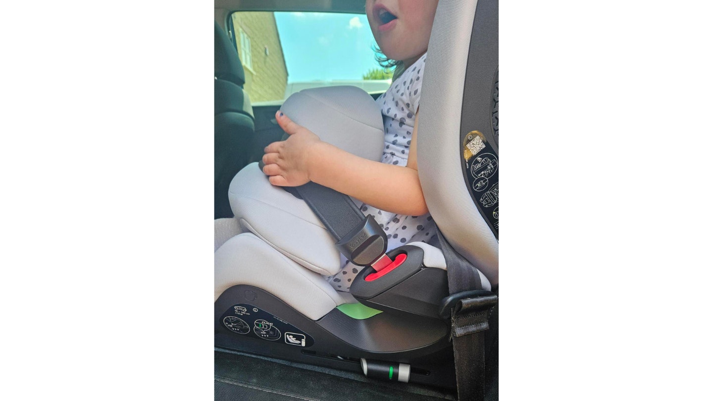 Cybex Pallas G2 2-in-1 car seat (1)