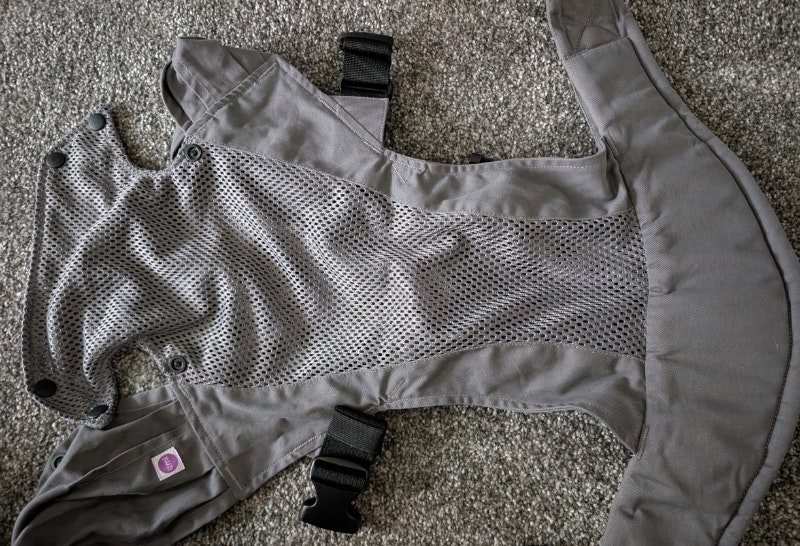 Izmi Breeze Baby Carrier
