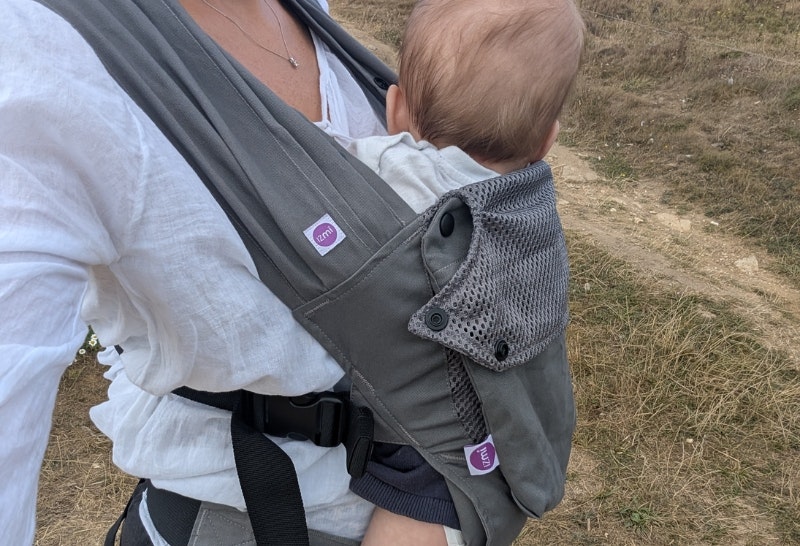 Izmi Breeze Baby Carrier