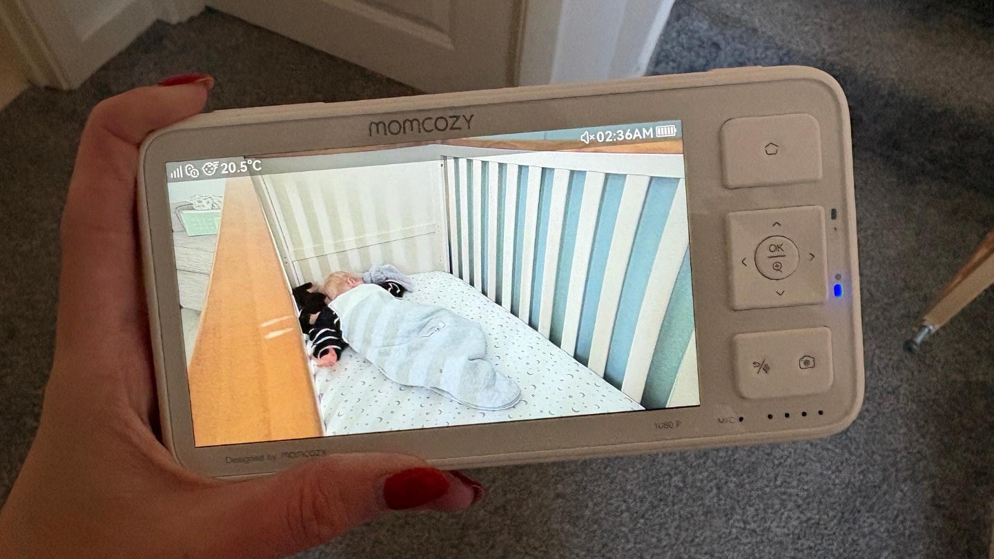 Momcozy BM03 baby monitor