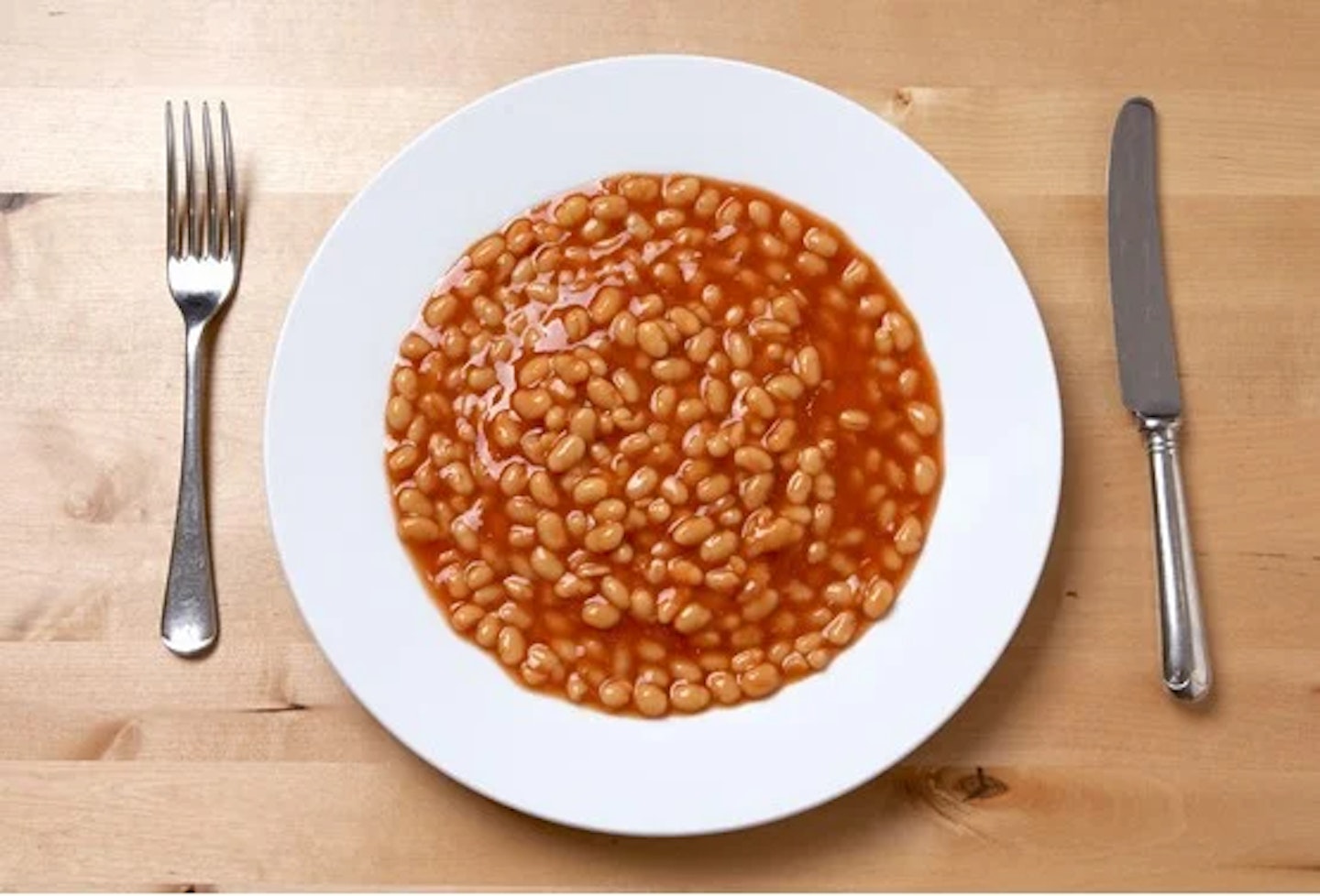 bowl of baked beans