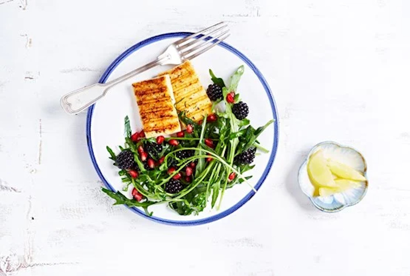Halloumi with salad on a plate