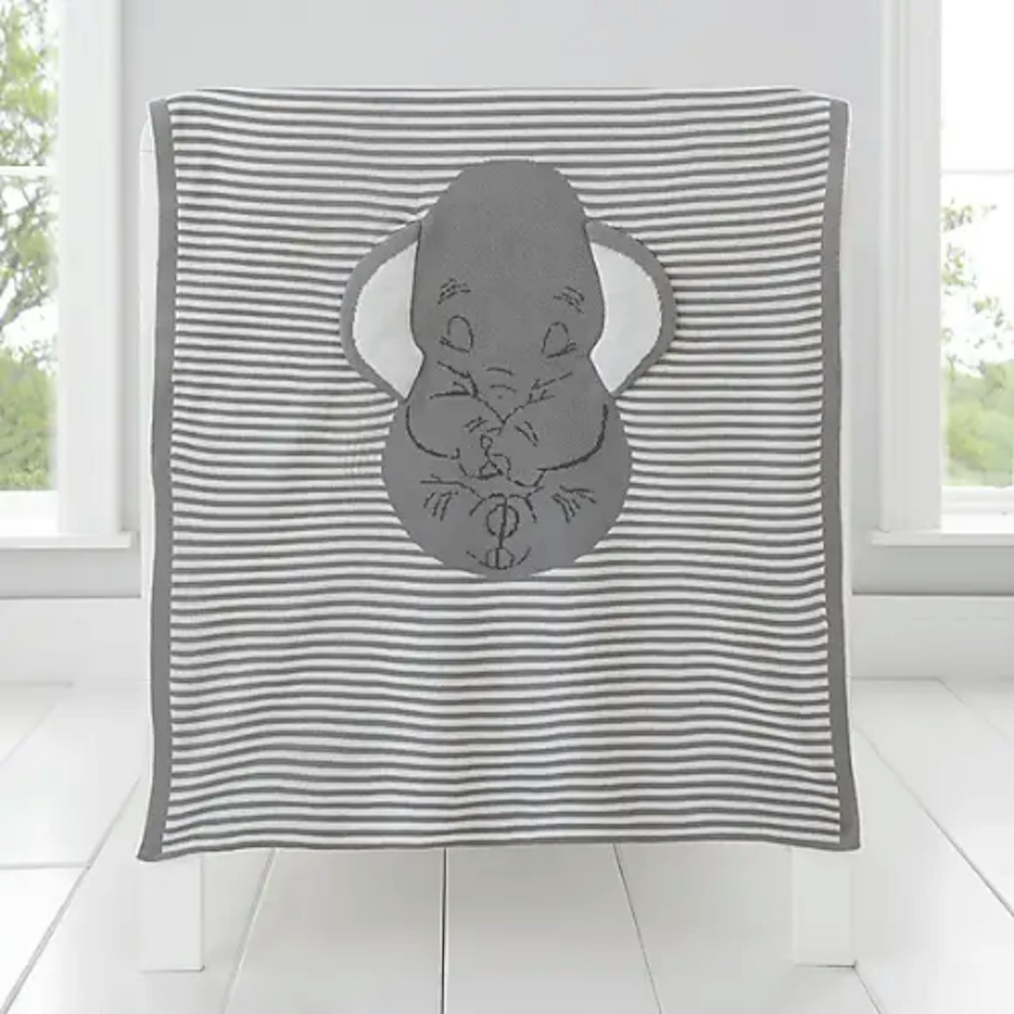 Dumbo Knitted Blanket