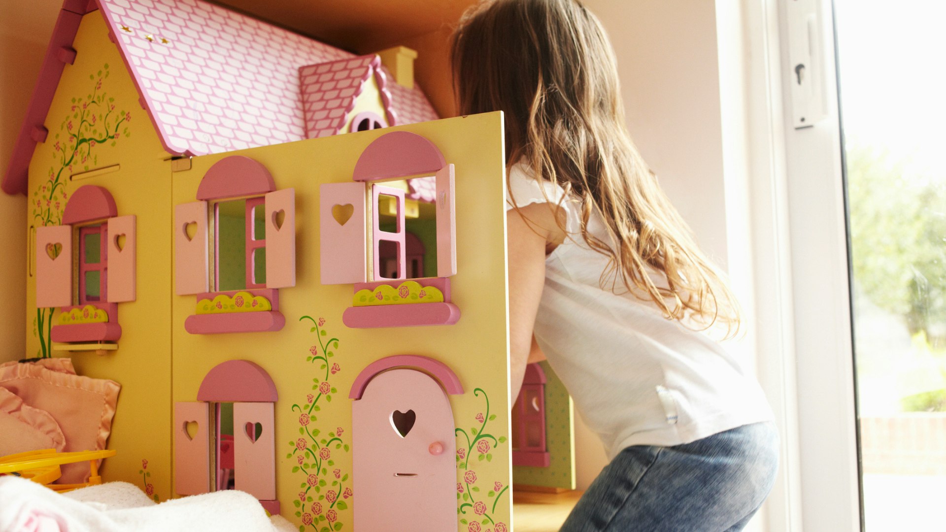 Pink & Purple 16-Piece Doll House Play Set With Dolls