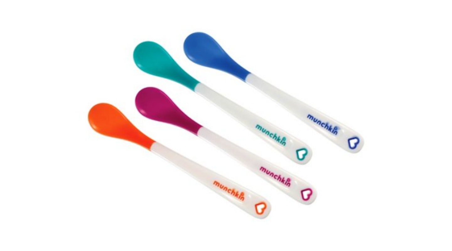 Infant Baby Spoons Review  Munchkin White Hot Infant Safety Spoons 