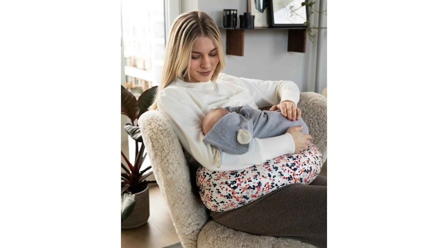 bbhugme™ Nursing Pillow