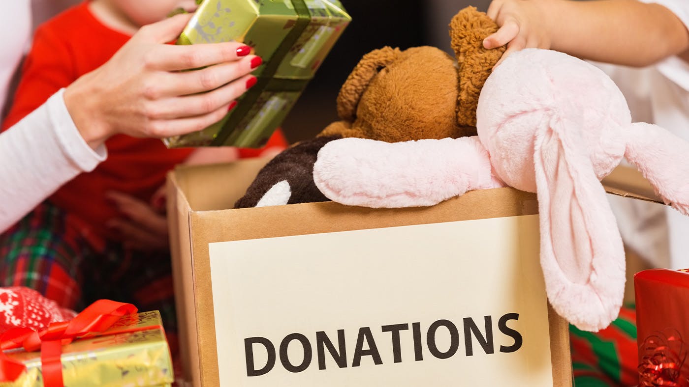 Donating toys to salvation army deals