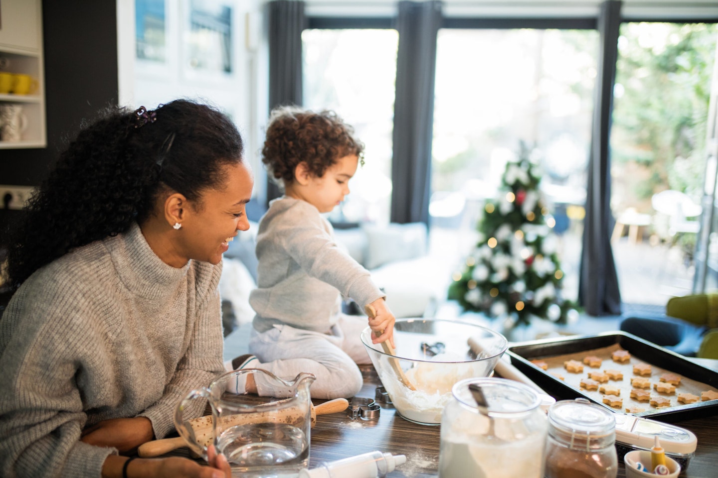 Mum and toddler christmas baking