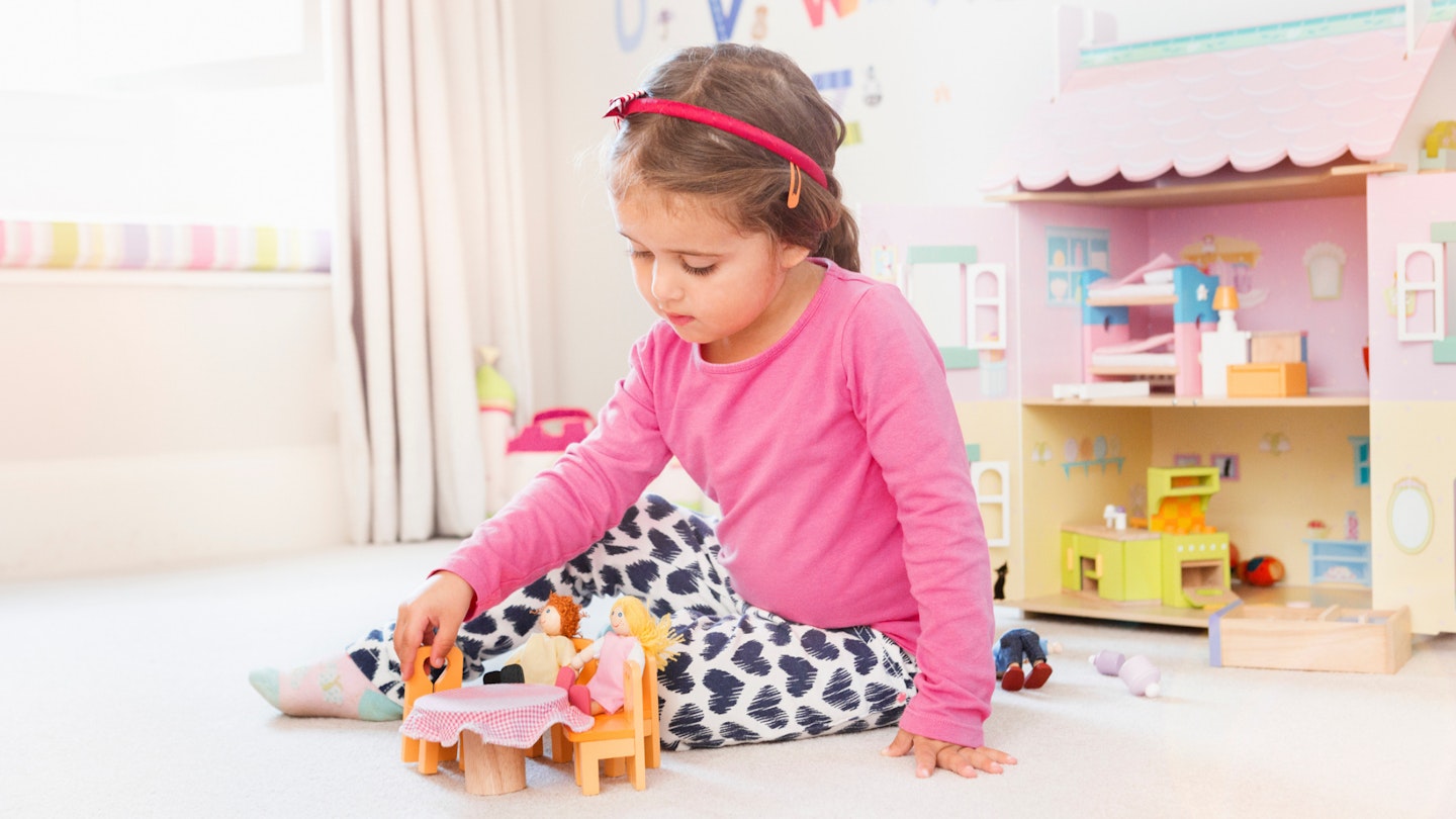 The Best Dollhouse Accessories UK