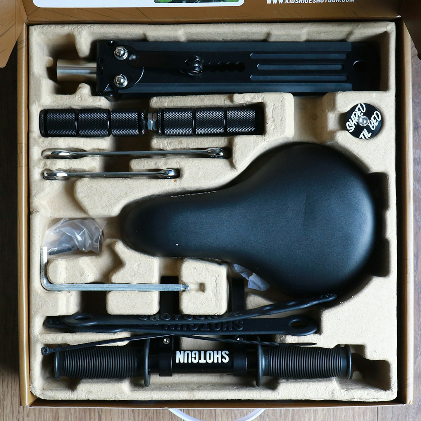 SHOTGUN Kids MTB Child Seat and Handlebar Accessory Combo Pack