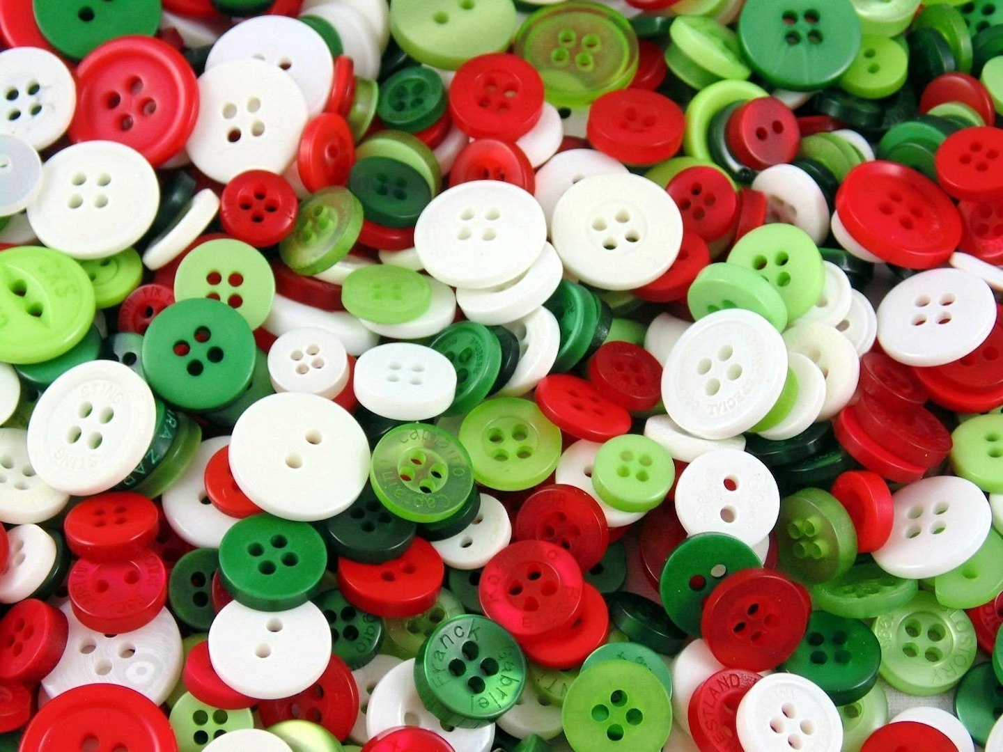 Christmas buttons