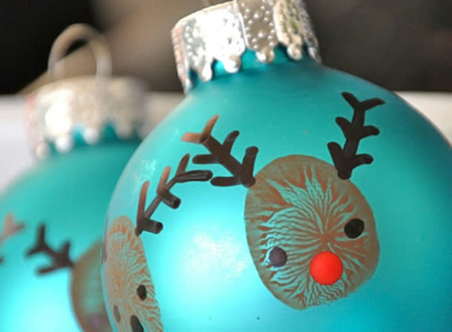 Thumbprint Reindeer Ornaments