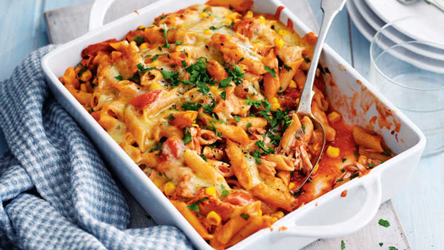How to make tuna pasta bake for the whole family