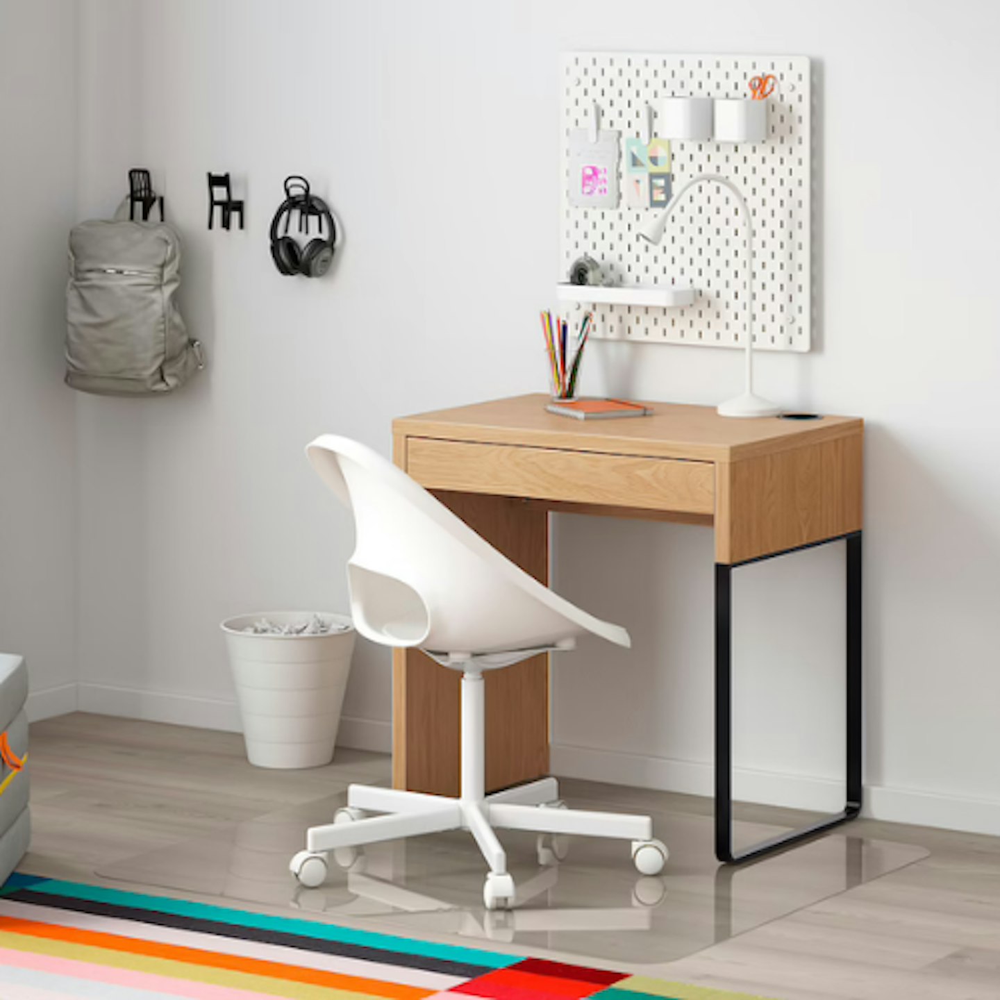 MICKE Desk