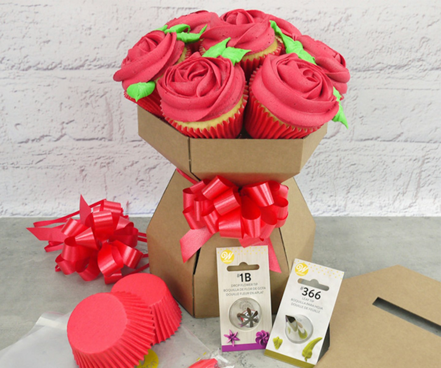 Valentine's Day Cupcake Bouquet Kit