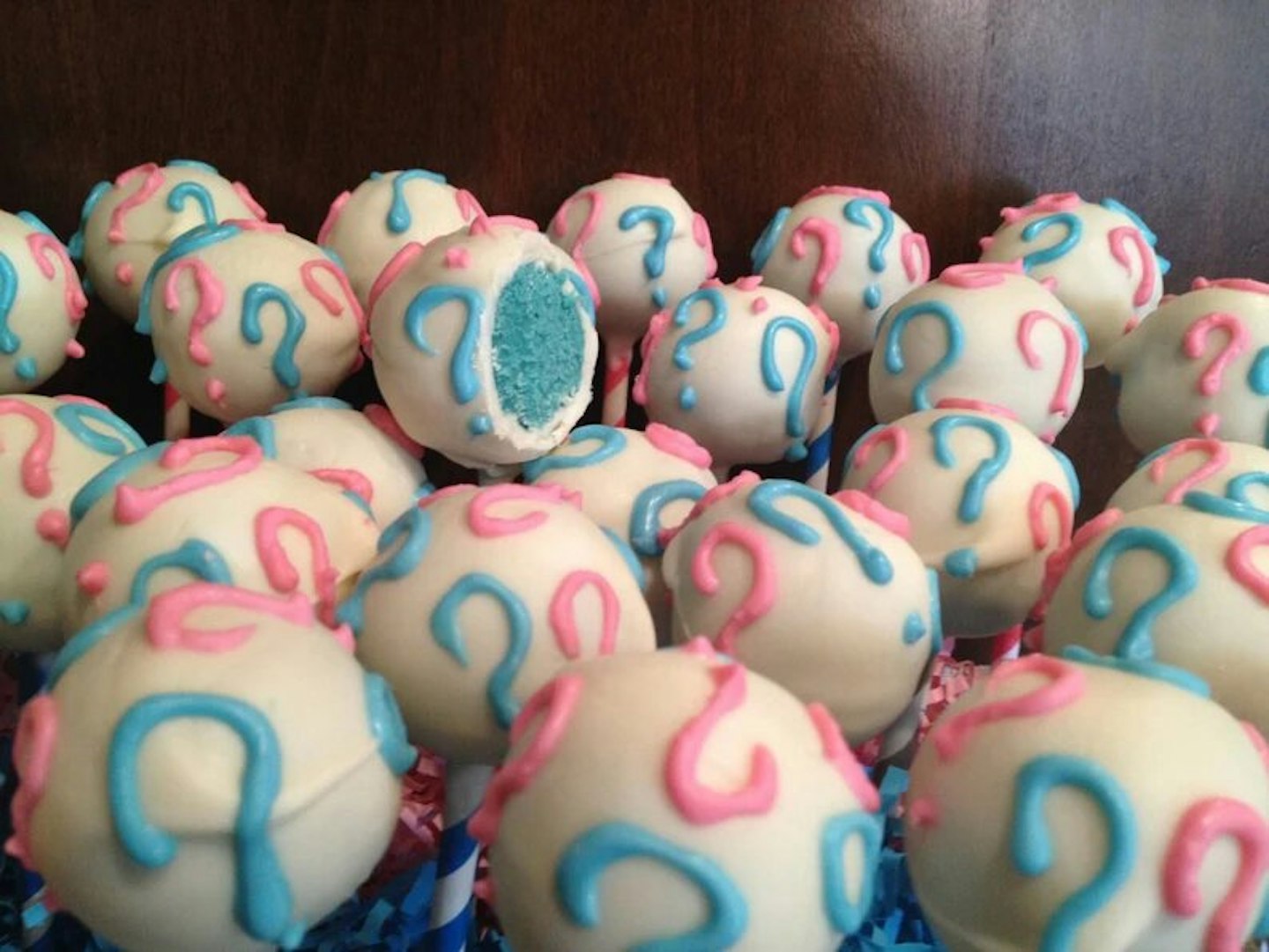 gender reveal cake pops