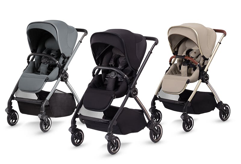 New silver outlet cross pram 2019