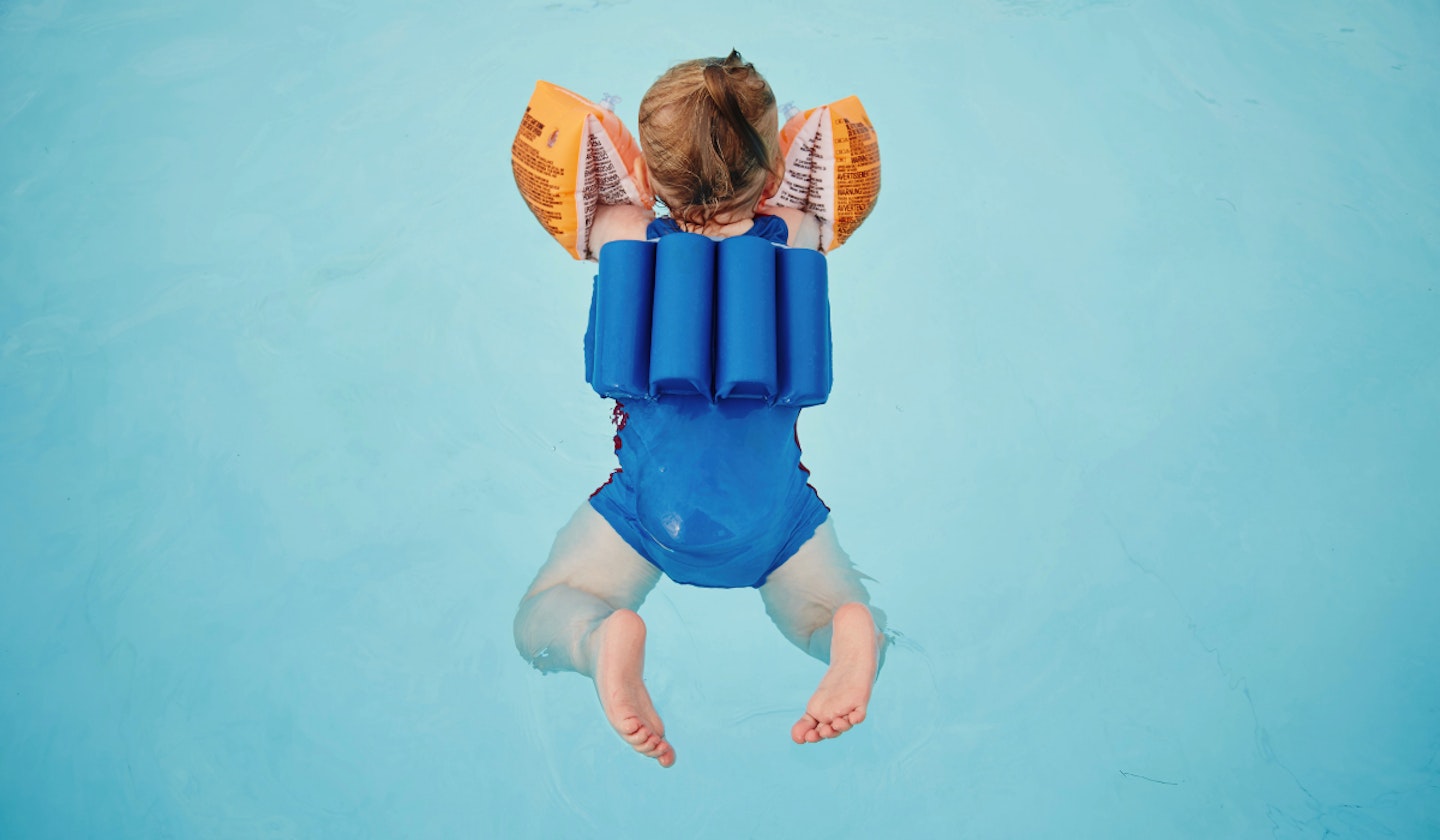 Child back float, learn to swim back float, square back float