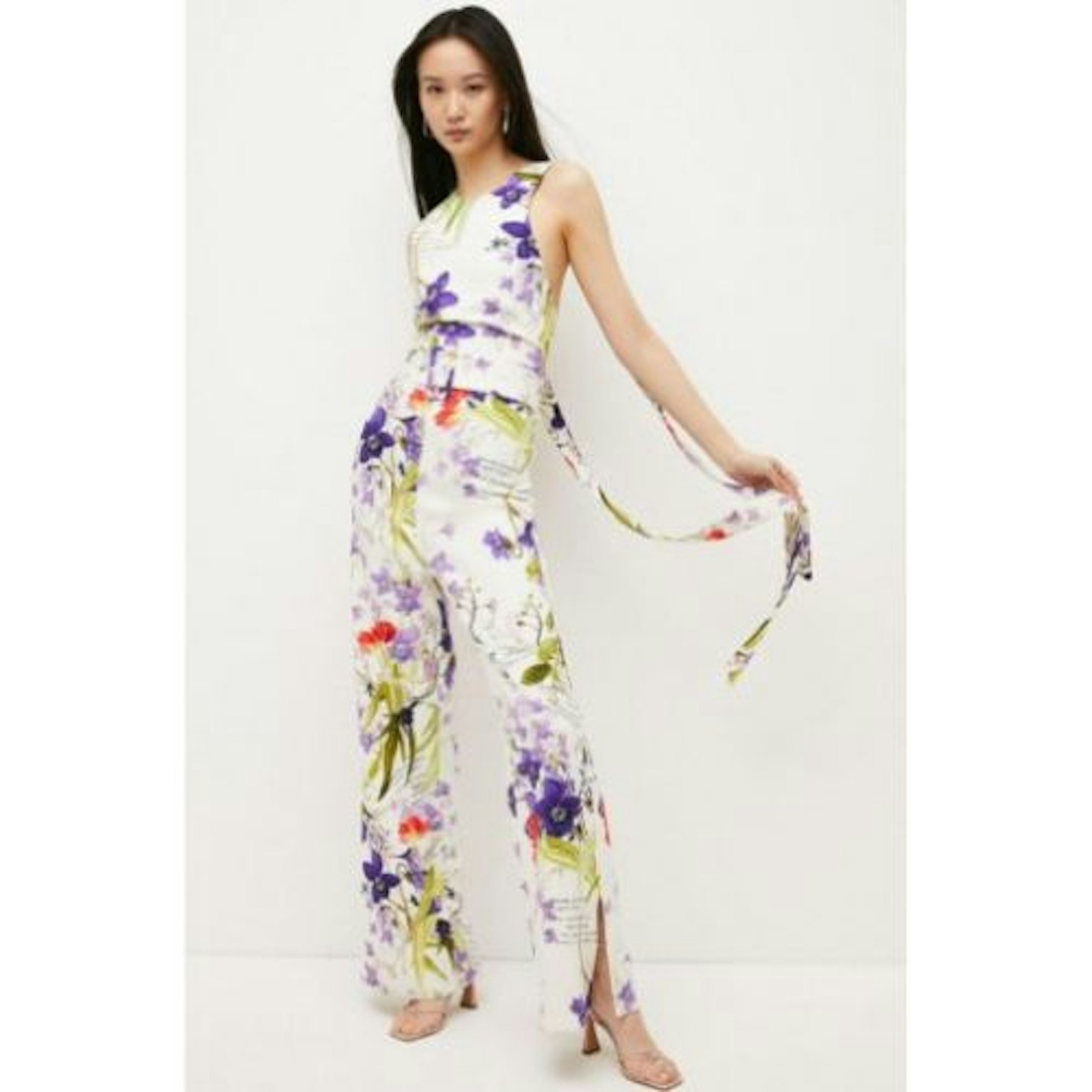Scattering Viola and Tulipa Floral Compact Viscose Jumpsuit