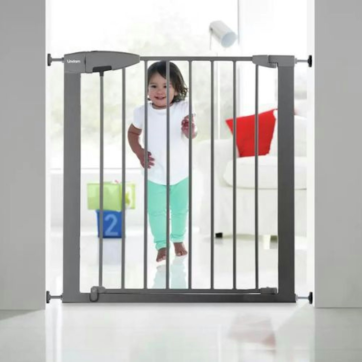 Barrière de sécurité enfant - essential wooden gate de Safety 1st