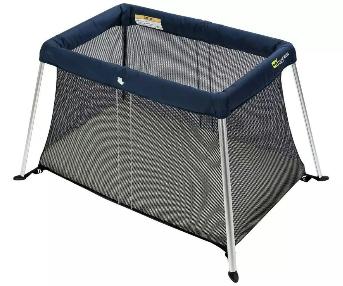 The best travel cot for babies and toddlers for comfort on the go