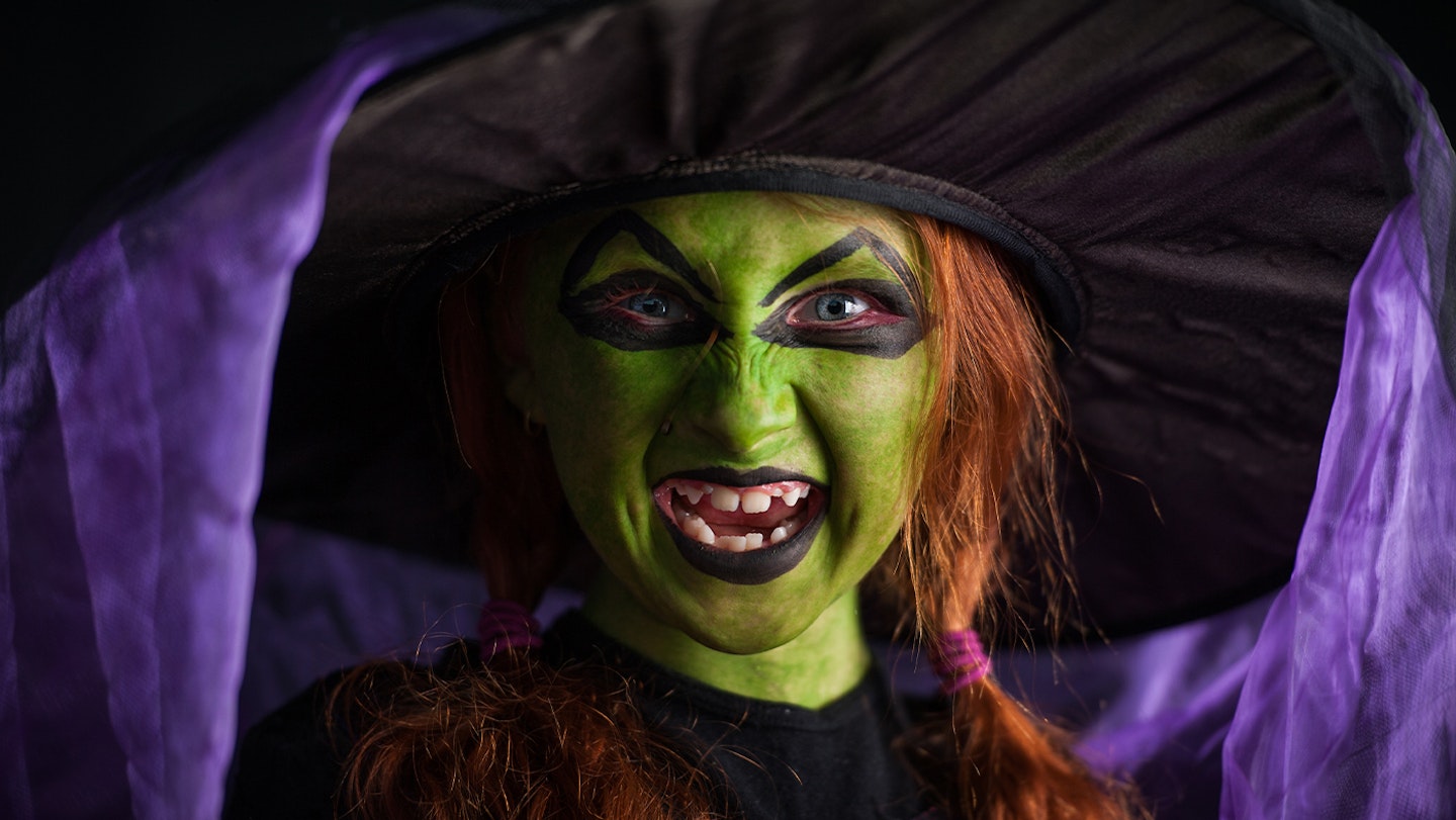 Green witches face paint