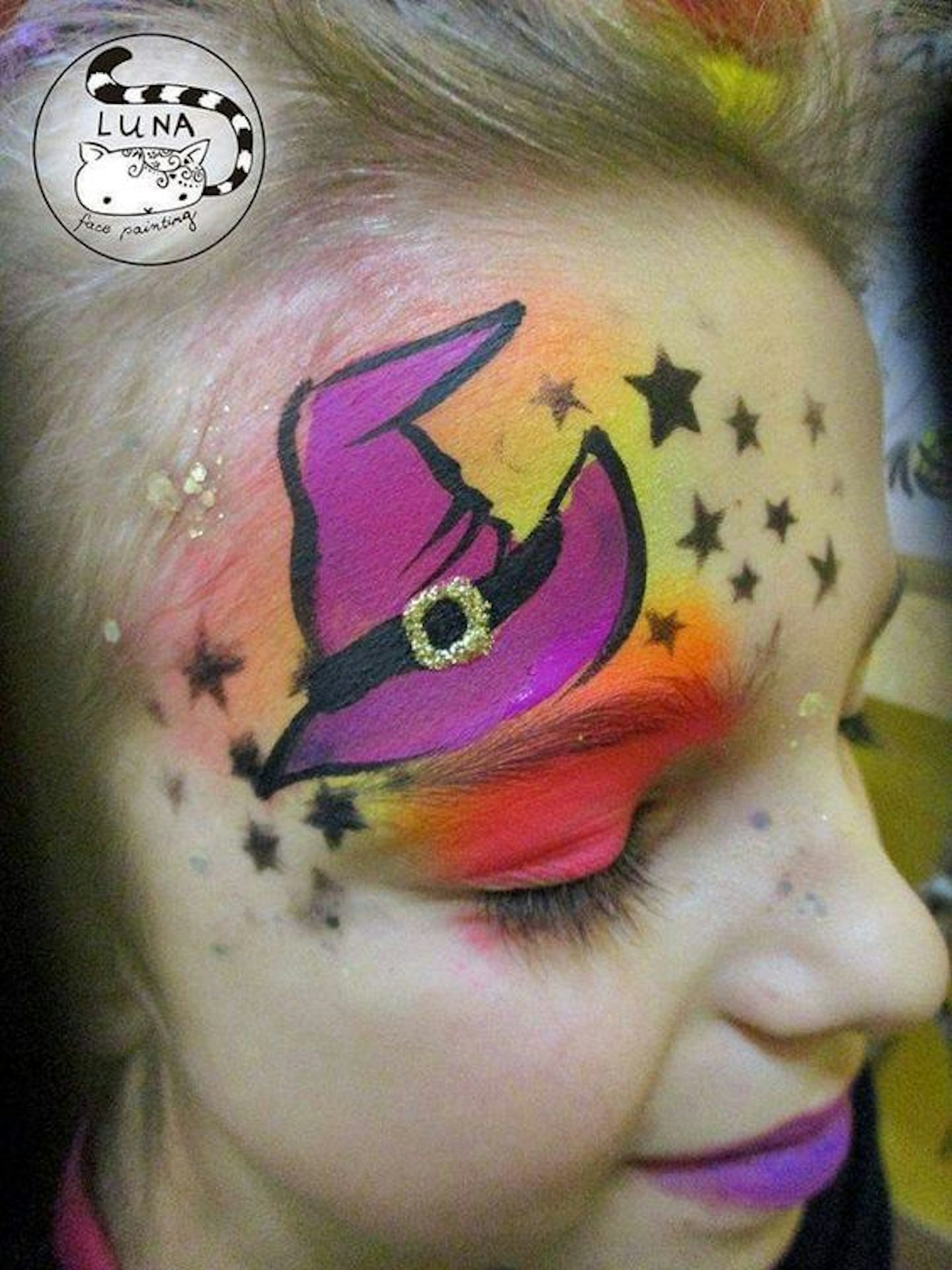 witches hat face paint