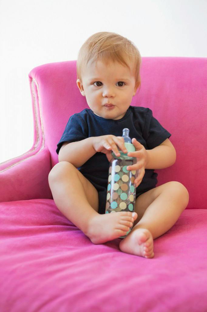 7 Rules For Making Up A Bottle Of (Perfect) Formula Milk