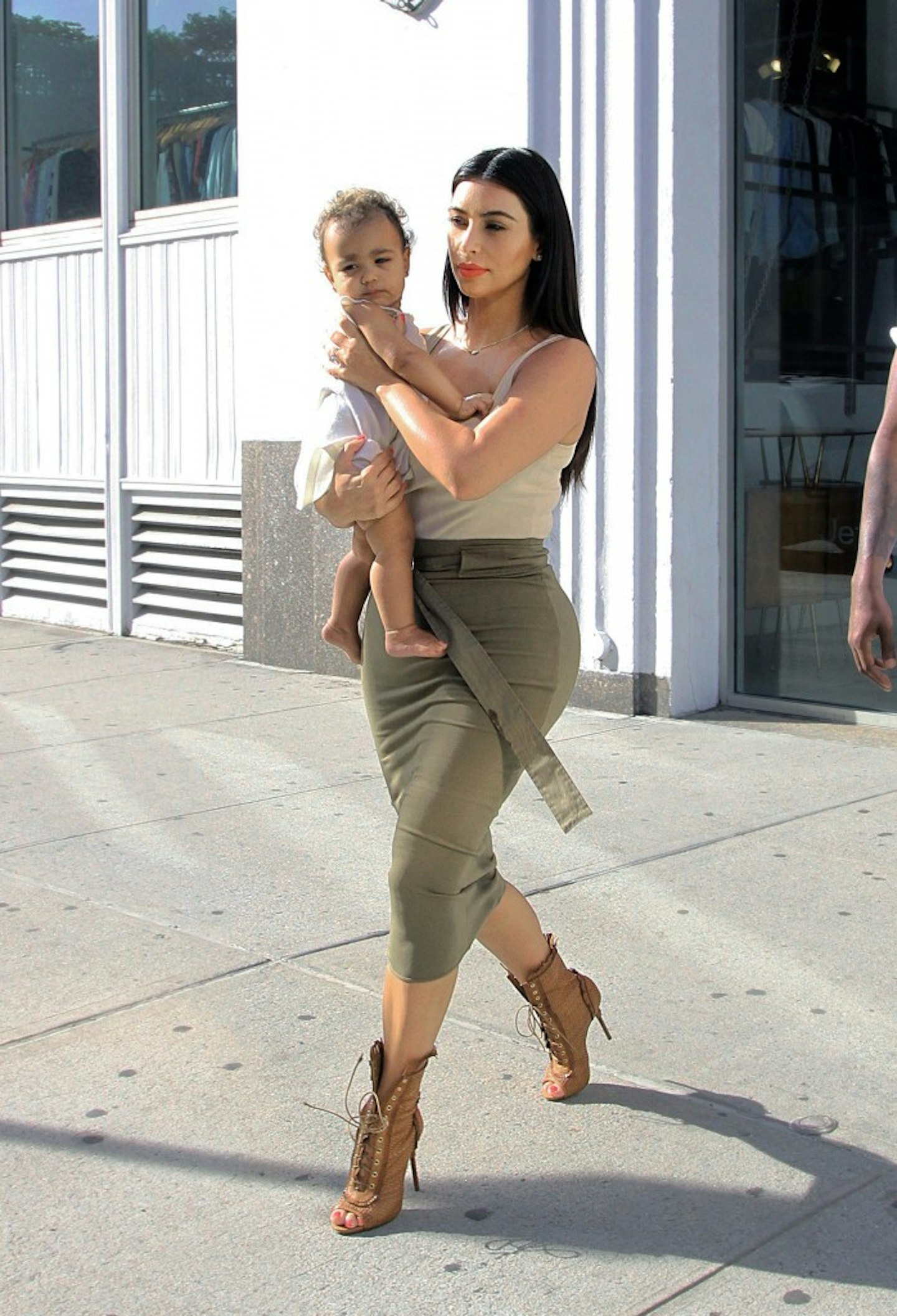 Kim Kardashian Admits She’s Struggling To Lose Weight Since Having Her Baby