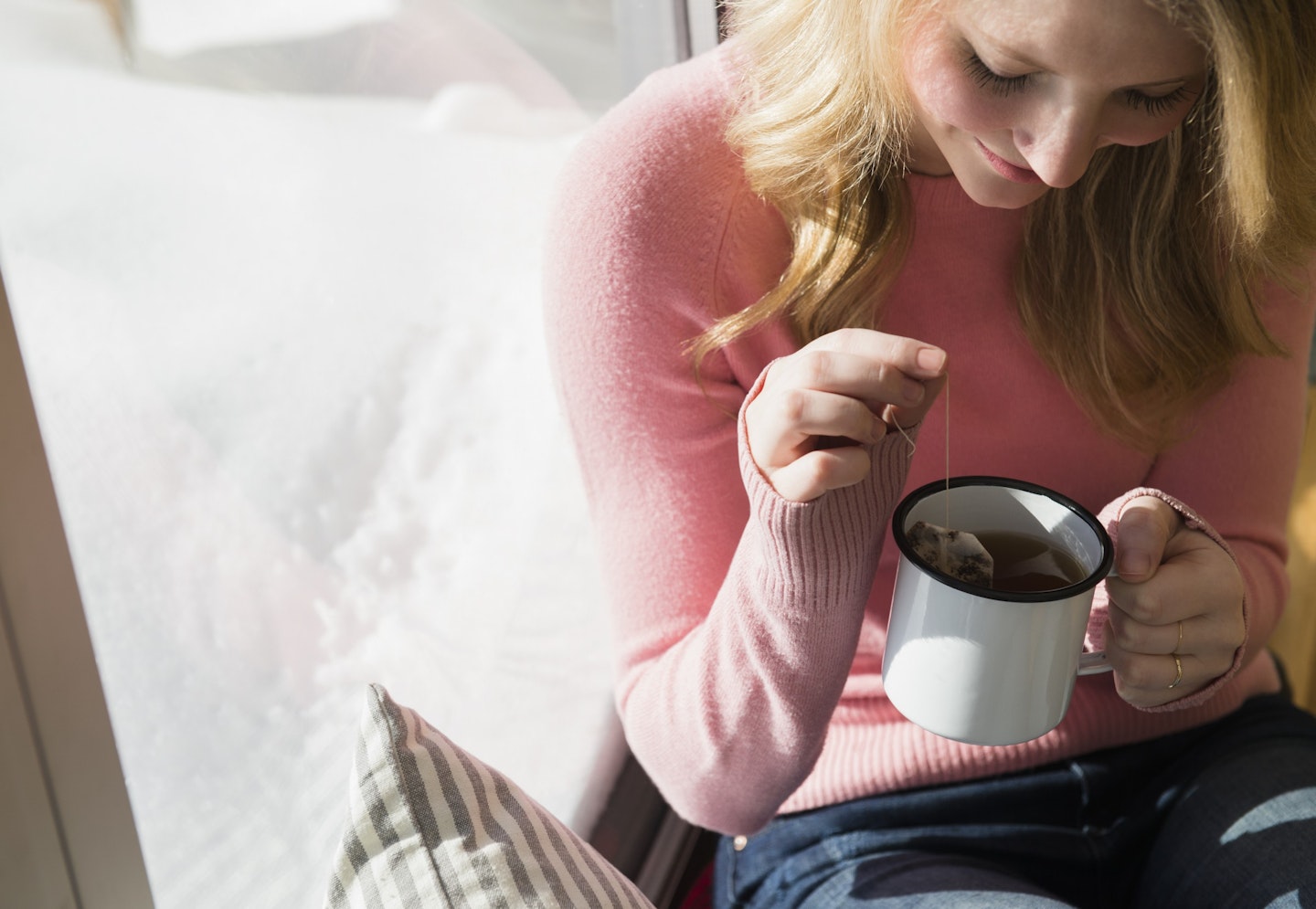 You have countless ones that are stone cold or at best luke warm. So being able to sit back (OK, hide in the kitchen) with a fresh tea and <em>finish</em> it… well, that’s heaven in a teacup.