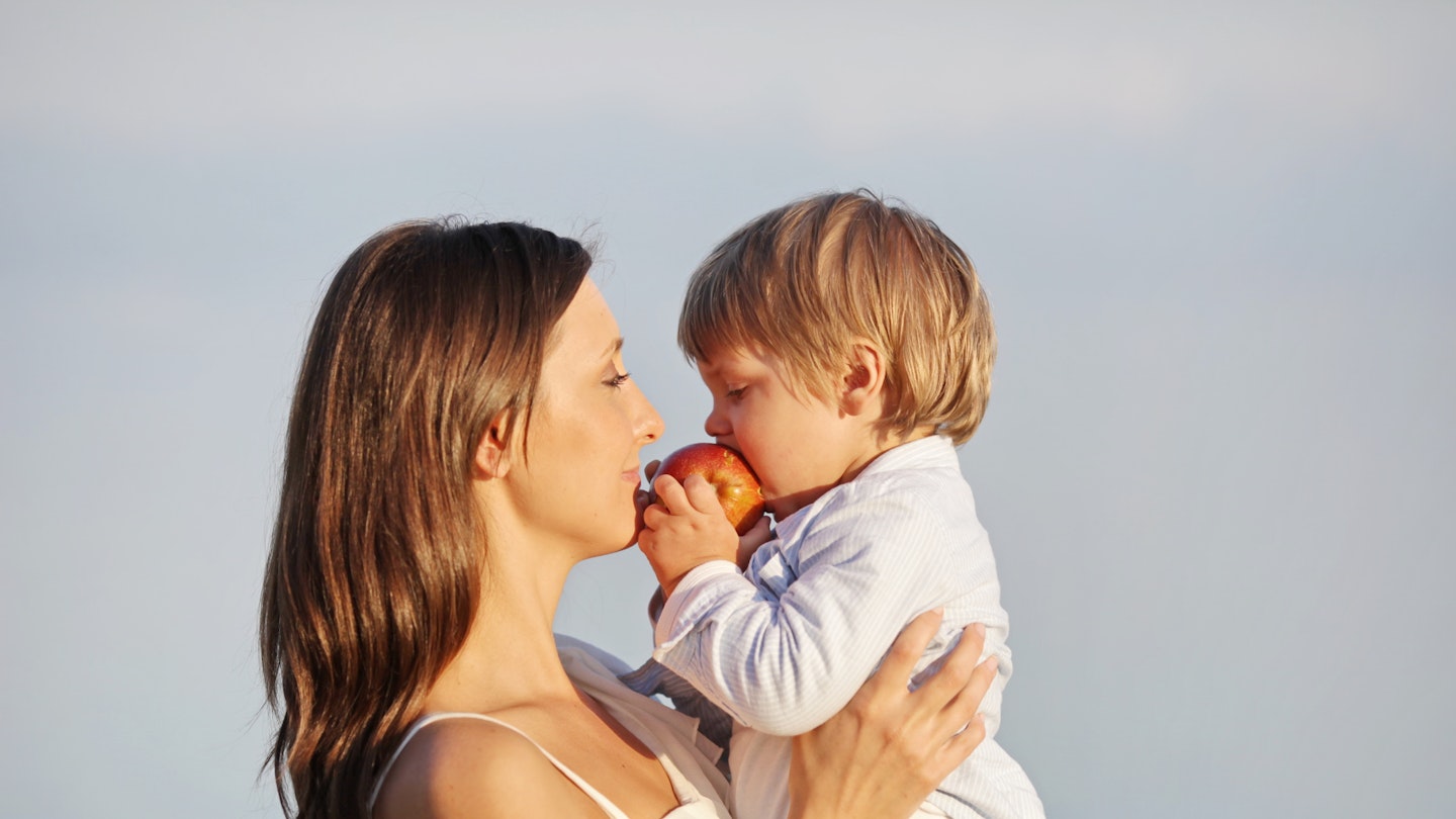 Research Proves Single Mums Are Happy