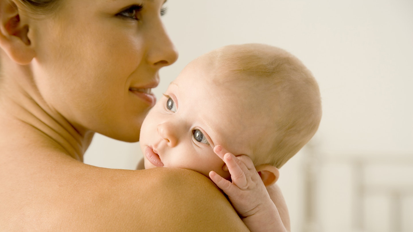6 Ways New Mum Skin Is Affected By Your Hormones – And How To Make It Glow