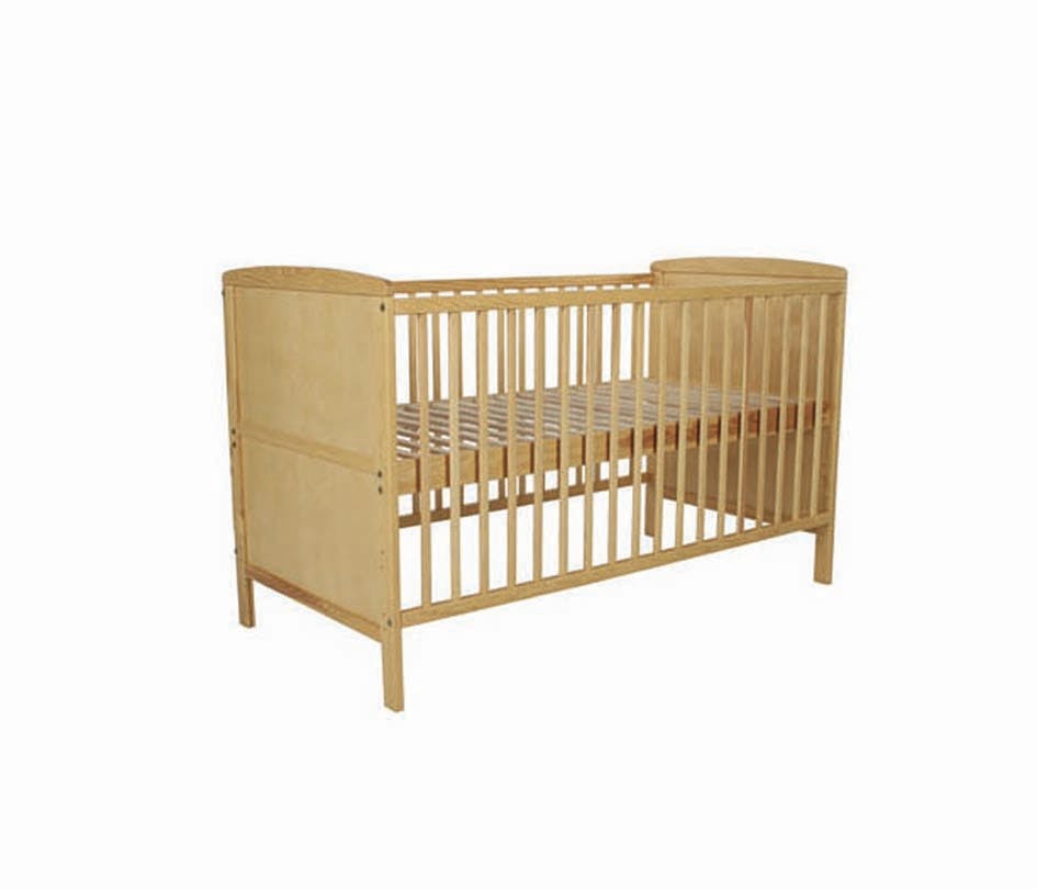 Kub madera cot deals bed