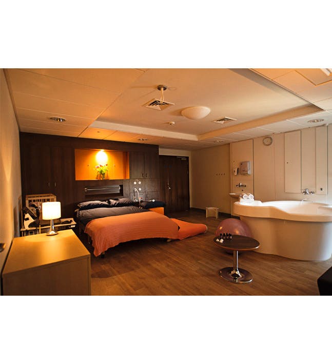 Is a midwifeled birthing centre right for you?