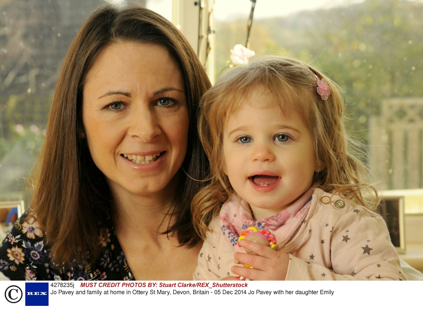 Jo Pavey with her daughter Emily [Photo: Stuart Clarke/REX_Shutterstock]