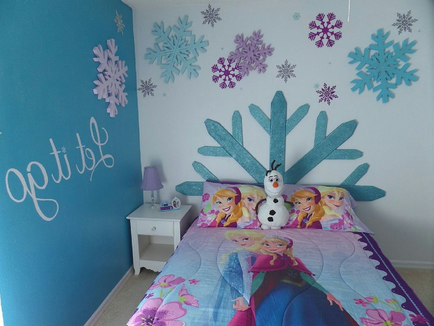frozen bedroom idea
