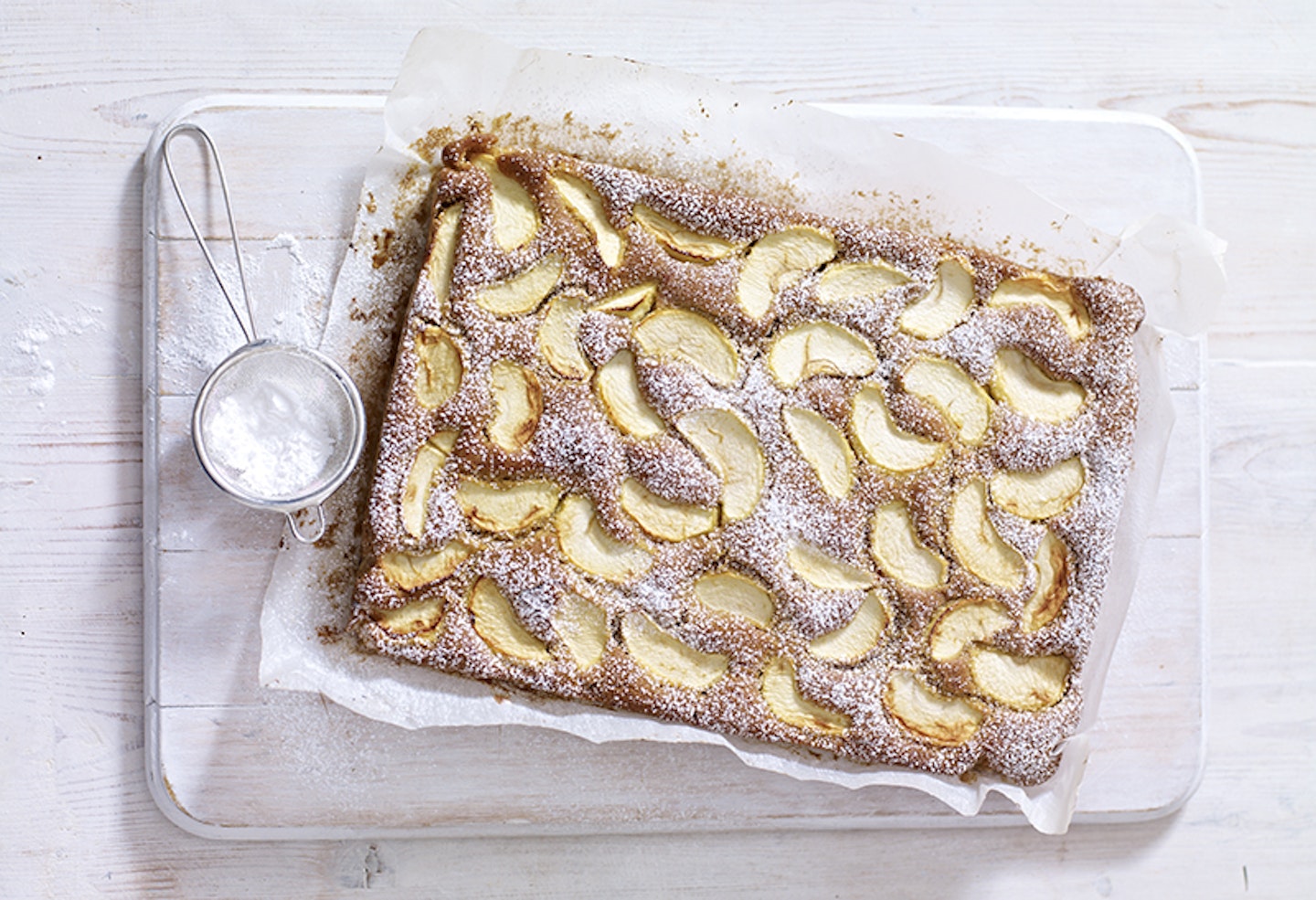 Mary Berry’s Spiced Dorset Apple Traybake