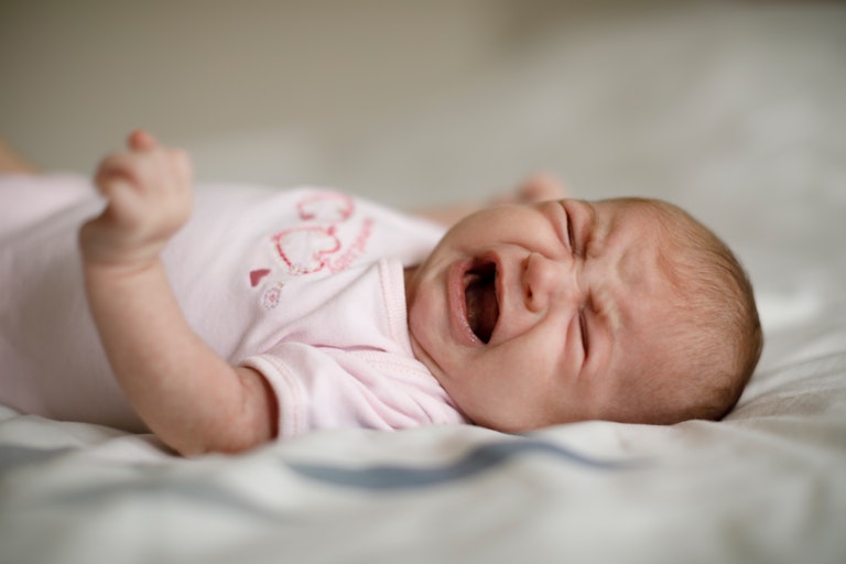 Colic in babies: causes, symptoms and treatment