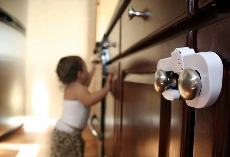 Safety 1st Top Of Door Lock, Baby Proofing