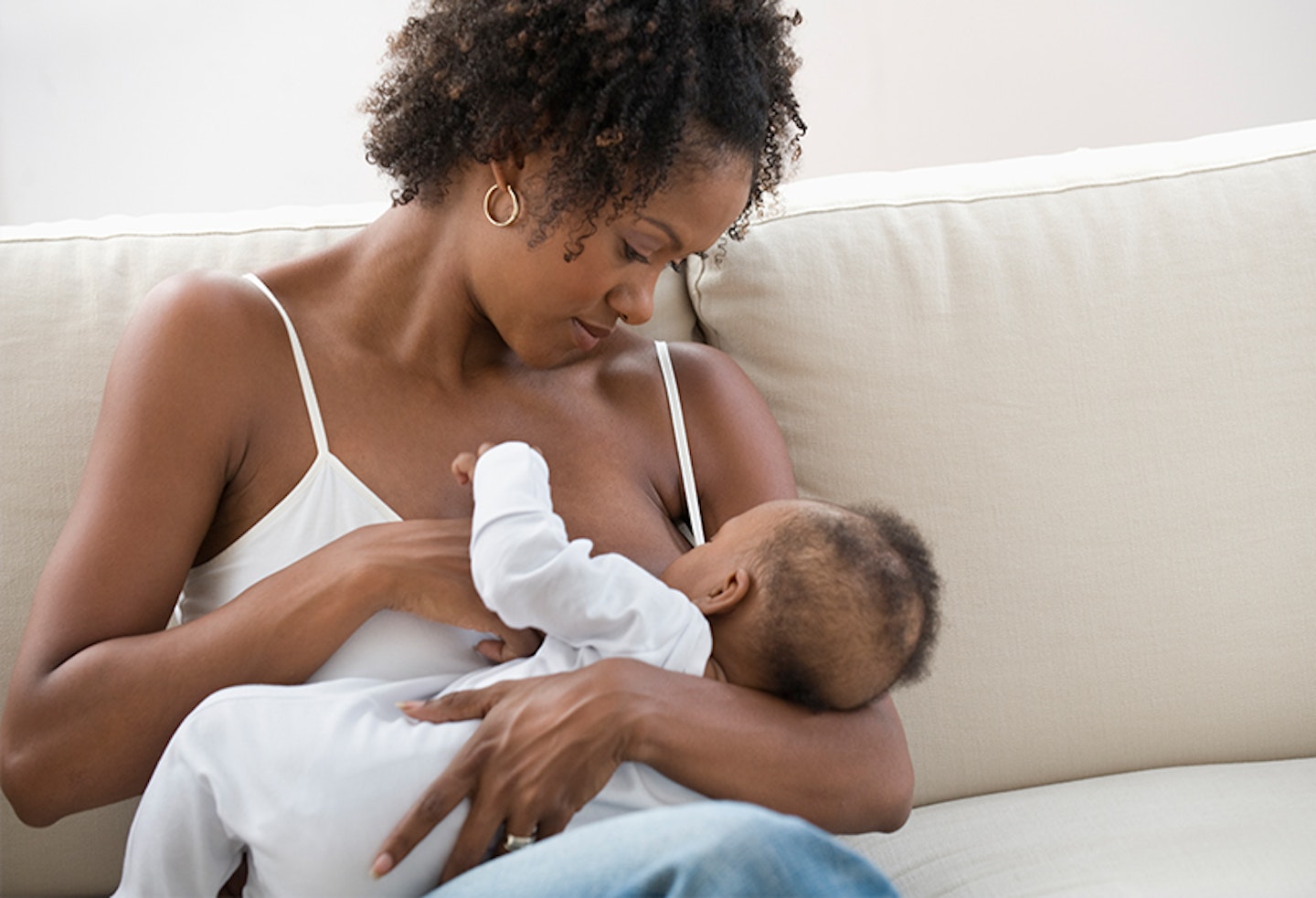 The benefits of breastfeeding for both mum and baby